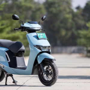 ইলেকট্রিক স্কুটারের ব্যাটারির আয়ু বাড়াবেন কীভাবে? সহজ $ টিপস যা আপনার .7$ কোটি টাকার মতো ব্যয় বাঁচাবে!