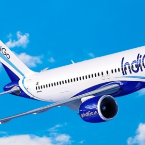 বোমা-হুমকিতে কেঁপে উঠল দুটি ইন্ডিগো ফ্লাইট  ২৪ ঘণ্টায় দ্বিতীয়বার নিরাপত্তা বিঘ্নিত, আহমেদাবাদ ও মুম্বাইয়ে জরুরি অবতরণ