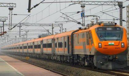 পকেটে টান! ২৬ ডিসেম্বর থেকে বাড়ছে ট্রেনের ভাড়া, লম্বা দূরত্বের যাত্রায় গুণতে হবে বাড়তি টাকা