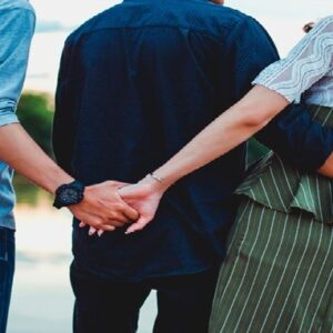 পরকীয়া প্রেম থেকে নিজেকে দাম্পত্য জীবনে ফেরাতে কি করবেন? জেনেনিন বিস্তারিত