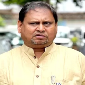 ‘আমাকে না নিলে কেউ মুখ্যমন্ত্রী হতে পারবেন না’! সাসপেন্ডেড হুমায়ুন কবীরের বিস্ফোরক দাবি, তৃণমূল-বিজেপিকে চরম বার্তা