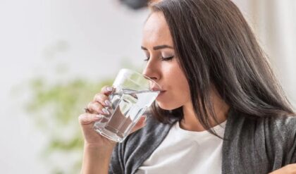 অতিরিক্ত জল পানে বাড়বে এসব জটিল সমস্যা, বিস্তারিত জেনেনিন ও সাবধান থাকুন!