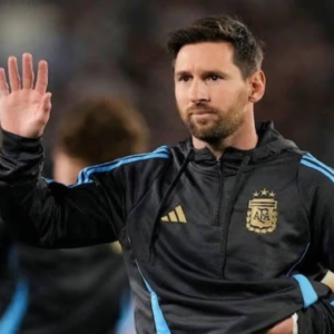 ভারতের শহরে শহরে আসার আগেই ‘বিস্ফোরক’ মেসি! ২০২৬ বিশ্বকাপ কি ড্রেসিংরুমের বদলে ড্রয়িংরুমে কাটাবেন LM10?