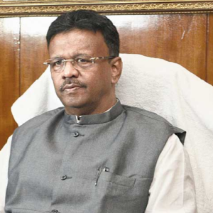 ‘মুসলিম হয়ে জন্মানো সৌভাগ্যবান, বাকিরা দুর্ভাগ্যজনক!’ ফিরহাদ হাকিমকে তাঁরই পুরনো মন্তব্যের খোঁচা সাসপেন্ডেড হুমায়ুন কবীরের