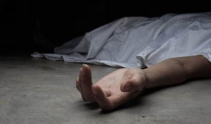 নিচে মা-বোন, উপরে ছেলের পচাগলা দেহ! উত্তরপাড়ার ফ্ল্যাটে রহস্যমৃত্যু, ঘনাচ্ছে প্রশ্নচিহ্ন