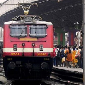 প্রসব বেদনা থেকে অসুস্থতা! পূর্ব রেলের ‘মিশন সেবা’-র মাধ্যমে তিন মহিলা যাত্রীকে দ্রুত উদ্ধার করল RPF
