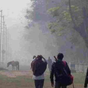 জাঁকিয়ে আসছে শীত! পারদ নামবে ১৪ ডিগ্রিতে, কবে থেকে কাঁপবে কলকাতা? জানুন হাওয়া অফিসের বড় পূর্বাভাস