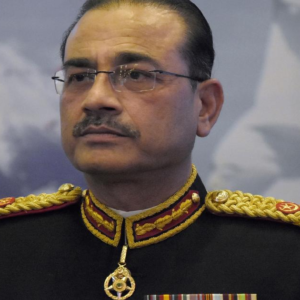 পাকিস্তানের ক্ষমতার শীর্ষে আসিম মুনির! সেনা প্রধান থেকে দেশের প্রথম ‘চিফ অব ডিফেন্স ফোর্স’ পদে নিয়োগ