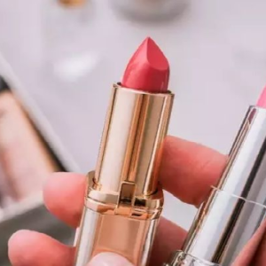 ভেঙে যাওয়া লিপস্টিক কাজে লাগাবেন কিভাবে? হাতের কাছেই রয়েছে উপায়