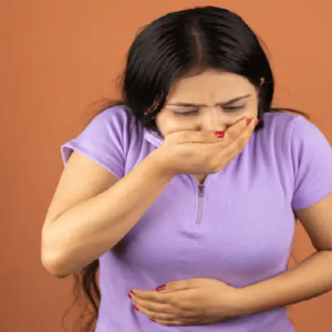 বারবার বমি হচ্ছে? কিছুতেই থামছে না? দ্রুত চিকিৎসকের কাছে যান, নইলে….