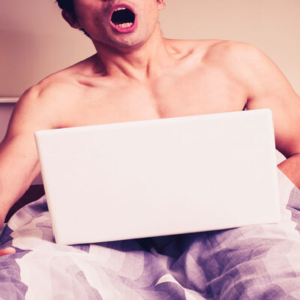 হস্তমৈথুনের কুফল জানতে চান? এগুলি জানলে আর করবেন না