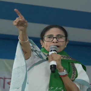 ‘মুর্শিদাবাদে দাঙ্গা মানুষ পছন্দ করে না’: হুমায়ুন কবীরের সাসপেনশনের পরই কড়া বার্তা দিয়ে সর্বধর্ম সমন্বয়ের ডাক মমতার