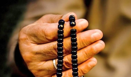 সপ্তাহের সাত দিনে কোন মন্ত্র জপ করলে মিলবে সাফল্য ও সুস্বাস্থ্য? জানতে পড়ুন তথ্যটি