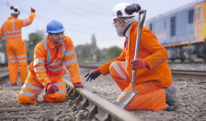 কাজের ফাঁকে শরীরচর্চা! রেলকর্মীদের ক্রীড়া দক্ষতা বাড়াতে আদ্রা ডিভিশনে বিশেষ প্রশিক্ষণ, বছর শেষের আগেই ‘গুড নিউজ’