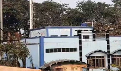 ৪ মাস ধরে বিকল পুরুলিয়া শিমুলিয়া শ্মশানের দুটি বৈদ্যুতিক চুল্লি! দেহ সৎকারে চরম সমস্যায় সাধারণ মানুষ