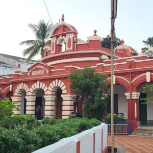 শতবর্ষ পেরিয়েও কেন আজও লাল মেদিনীপুরের এই ঐতিহাসিক ভবন? নেপথ্যে লুকিয়ে আছে ডগলাস হত্যার ভয়ঙ্কর ইতিহাস