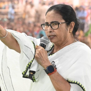 ‘একতাই শক্তি!’ সংহতি দিবসে সম্প্রীতির বার্তা মমতার, ‘বিভাজনের কাছে মাথা নত করবে না বাংলা!’