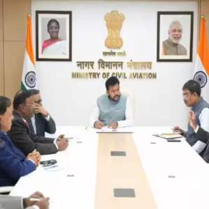 চরম বিপর্যয়ে ইন্ডিগো! ‘সমস্যার উৎস ইন্ডিগো নিজেই’, বিমান বাতিলের দায় সরাসরি সংস্থার ঘাড়ে চাপালেন কেন্দ্রীয় মন্ত্রী