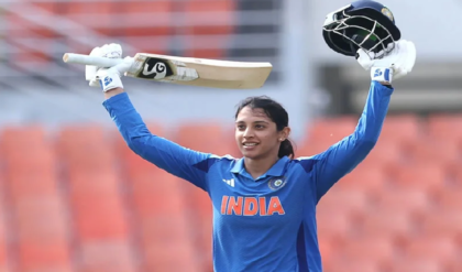 ক্রিকেট দুনিয়ায় স্মৃতির মহাজাগরণ! ইতিহাস গড়ে বিশ্বরেকর্ড চুরমার করলেন ভারতের রান-মেশিন