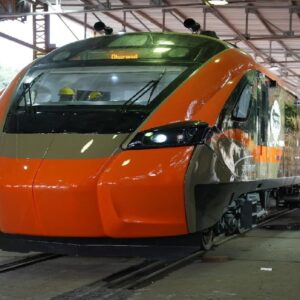 “ভোটের আগেই মাস্টারস্ট্রোক!”-বাংলার জন্য দেশের প্রথম ‘বন্দে ভারত স্লিপার’ ঘোষণা মোদী সরকারের