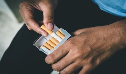 পকেট পুড়বে ধূমপায়ীদের! আকাশছোঁয়া হবে সিগারেটের দাম, জানুন নতুন রেট!