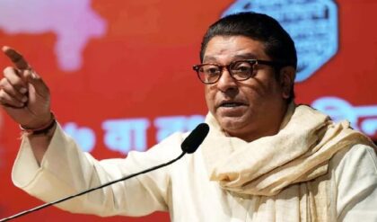 ‘দরকার হলে ট্রাম্পকেও সমর্থন করব!’-উদ্ধবের সঙ্গে হাত মিলিয়ে বিস্ফোরক রাজ ঠাকরে