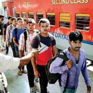 ট্রেন নয় যেন ‘গ্রিন করিডোর’! বাংলা থেকে বেঙ্গালুরুতে ঢুকছে কাতারে কাতারে অনুপ্রবেশকারী?