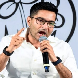 বেলডাঙা অশান্তিতে ‘বিজেপি আর গদ্দারের ইন্ধন’, বহরমপুর থেকে বিস্ফোরক অভিষেক বন্দ্যোপাধ্যায়