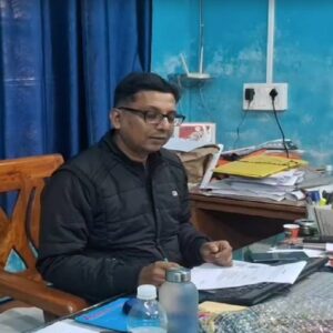 খুনের অভিযোগে বিডিও ফেরার, রাজগঞ্জে বড় রদবদল! চরম অচলাবস্থা কাটিয়ে নতুন দায়িত্ব পেলেন কে?