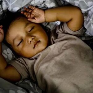 শিশুর দিনের ঘুম কতটা জরুরি, জেনেনিন কি বলছে বিশেষজ্ঞরা?