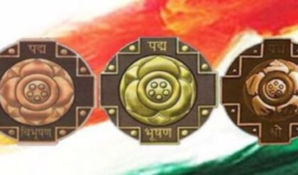 পদ্ম পুরস্কারেও কি ‘ভোটের অঙ্ক’? বাংলা-সহ ৫ রাজ্যে ৩৭% পুরস্কার কেন? প্রশ্ন তুলল কংগ্রেস