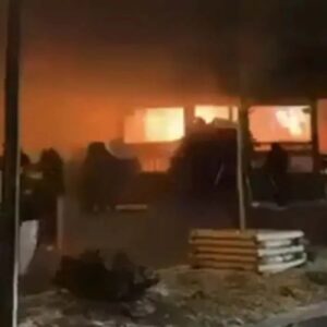 বছরের শুরুতেই রক্তস্নাত সুইৎজারল্যান্ড! বিলাসবহুল বারে ভয়াবহ বিস্ফোরণ, মৃত বহু