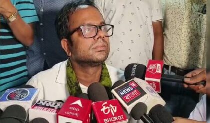 “আমি কি নাগরিক নই?” ভোটার তালিকা সংশোধন নিয়ে ইসি-কে তোপ সামিরুলের, আন্দোলনে নামার হুঁশিয়ারি অভিষেকের!