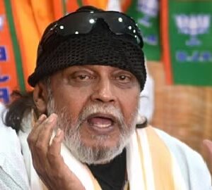 “পেনাল্টিতে গোল দেব!” মমতার ‘ফাটাফাটি’ খেলার চ্যালেঞ্জ গ্রহণ করে হুঙ্কার ‘মহাগুরু’ মিঠুনের