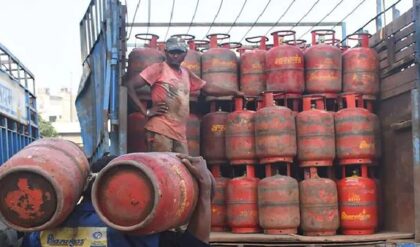 রঙের উৎসবে বিরাট ধামাকা! বিনামূল্যে গ্যাস সিলিন্ডার দিচ্ছে সরকার, কারা পাবেন এই সুবিধা?