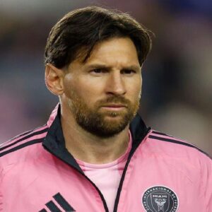 মেসি কাণ্ডে এবার রেফারিদের ‘লাল কার্ড’! যুবভারতীর সেই ম্যাচে আইএফএ-র নজিরবিহীন সাজা!