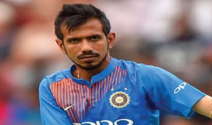 ধনশ্রীর পর এবার আরজে মাহভাশ! চাহালের জীবনে কি ফের বসন্তের বিদায়? ভাইরাল এক ‘আনফলো’ পোস্ট