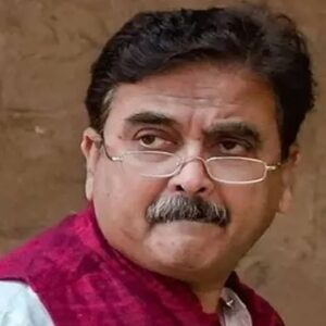 মমতার ইস্তফা নাকি রাষ্ট্রপতি শাসন? নতুন দুর্নীতির হদিশ দিয়ে বাংলা অচল করার হুঁশিয়ারি প্রাক্তন বিচারপতির!