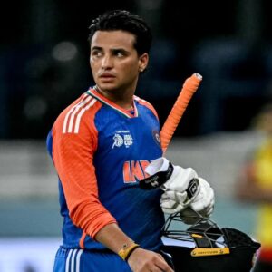 ২৭০+ স্ট্রাইক রেট, বোলারদের রাতের ঘুম কেড়েছেন অভিষেক! কিউয়ি কোচের অসহায় স্বীকারোক্তি