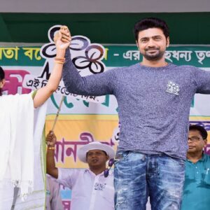 ‘ওরা দেয় ধোঁকা, আমরা দিলাম টাকা!’ ১৫০০ কোটির মাস্টার প্ল্যানে কেন্দ্রকে তুড়িতে ওড়ালেন মমতা!