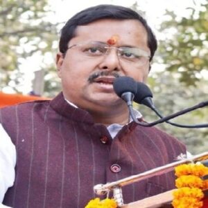 ‘আজানে বাধা নেই, শুধু দুর্গাপুজোতেই কেন?’ দুর্গাপুরে দাঁড়িয়ে মমতার সরকারকে তীব্র তোপ নীতিন নবীনের!