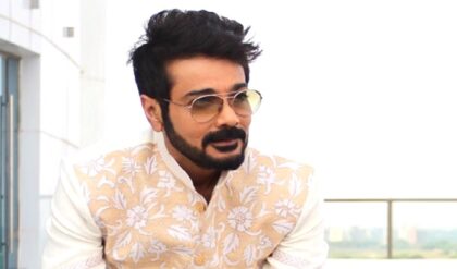 ইম্পায় তারকাহাট! ‘পদ্মশ্রী’ প্রসেনজিৎকে সংবর্ধনা দিতে একজোট জিৎ-দেব-ঋতুপর্ণা