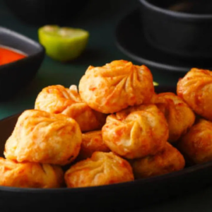 মোমো খেতে ভালোবাসেন? দোকান থেকে কেনা মোমো কতটা বিপজ্জনক এক্ষনি জানুন