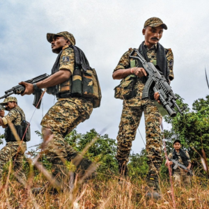 ডোডায় জঙ্গিদের যম ‘গেরিলা বাহিনী’! স্থানীয়দের প্রশিক্ষণ দিয়ে উপত্যকায় কালান্তক রূপ নিচ্ছে সেনা