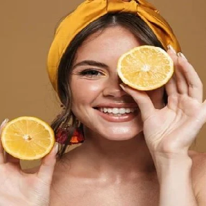 ত্বকের পরিচর্যায় সরাসরি লেবু জল ব্যবহার করছেন? সাবধান হয়ে যান