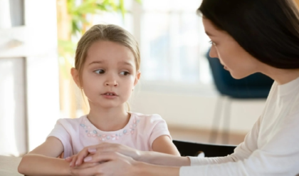 সন্তান সত্য গোপন করছে? সামলান এই ভাবে