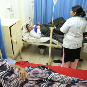 ইন্দোরে লাশের মিছিল! দূষিত জলে মৃত্যু বেড়ে ৭, ১০ বছর পর পাওয়া কোলের সন্তানকেও হারালেন বাবা