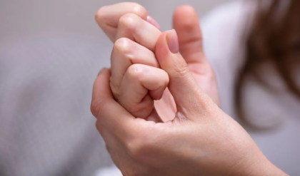 আঙুল ফোটালেই কি হতে পারে গেঁটে বাত? আসল সত্য ফাঁস করলেন বিশেষজ্ঞরা!