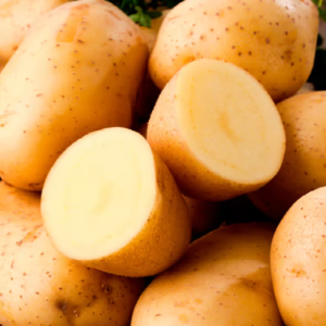 রোজ আলু খেলেই ম্যাজিক! ওজন কমানো থেকে হার্ট— মিলবে এই ৮টি অবিশ্বাস্য উপকার ২. আলু কি সত্যিই ক্ষতিকর?