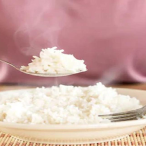 ভাত কি সত্যিই ক্ষতিকর নাকি স্বাস্থ্যের জন্য সেরা? ওজন না বাড়িয়ে ভাত খাওয়ার আসল নিয়ম জেনে নিন